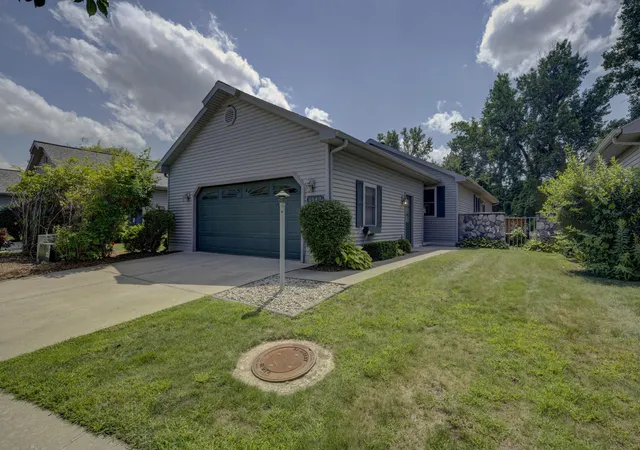 3947-creekside-dr-2-traverse-city-mi-49684/hzid_0763e14c