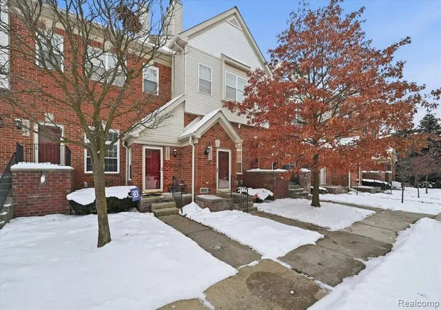 1665-campau-farms-cir-detroit-mi-48207-5158/hzid_0e922ece