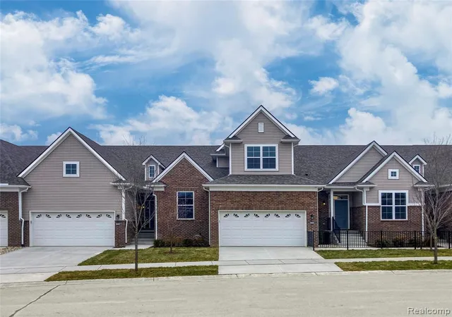 9909-crossview-trl-122-howell-mi-48855/hzid_450a5974