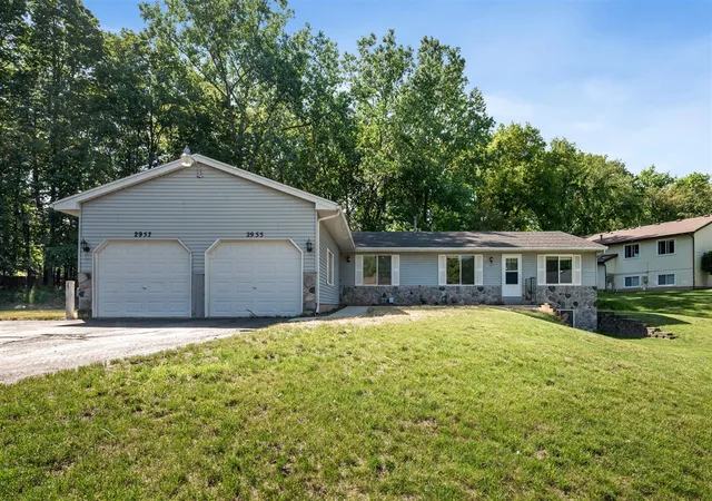 2955-englewood-ave-grand-rapids-mi-49508/hzid_15b6c950