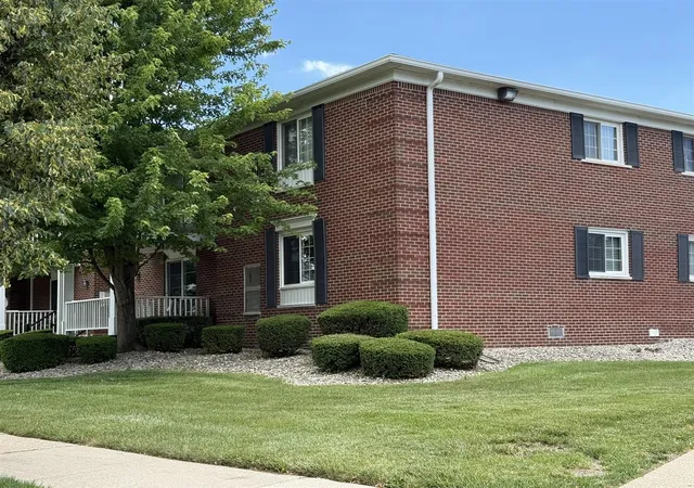 1749-monticello-st-e4-trenton-mi-48183/hzid_21889182
