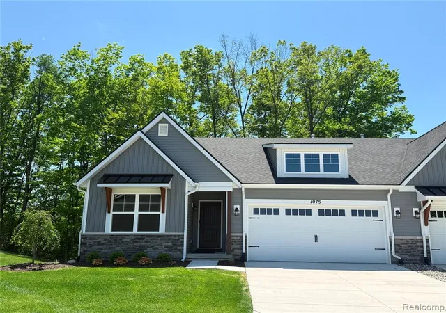1079-camellia-cir-33-howell-mi-48843/hzid_e71ec0b0