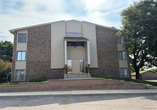 30445-w-14-mile-rd-farmington-hills-mi-48334-1549/hzid_bcb27e21