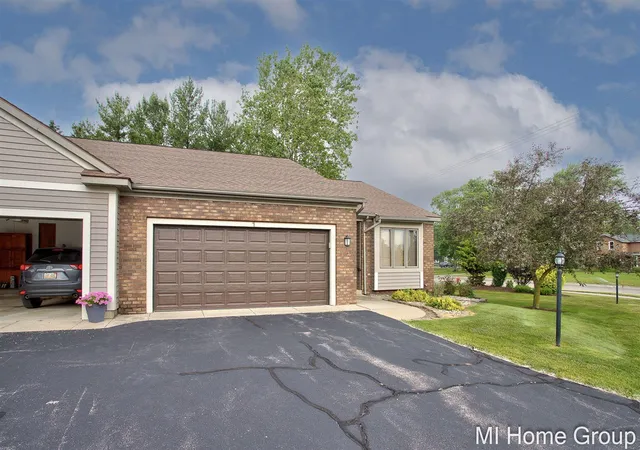 500-e-main-ave-1-zeeland-mi-49464/hzid_24d45d76