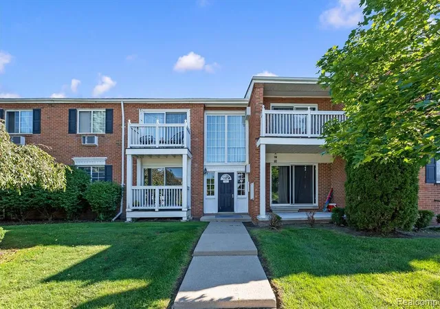 2400-parmenter-blvd-104-royal-oak-mi-48073/hzid_dcaf7d11
