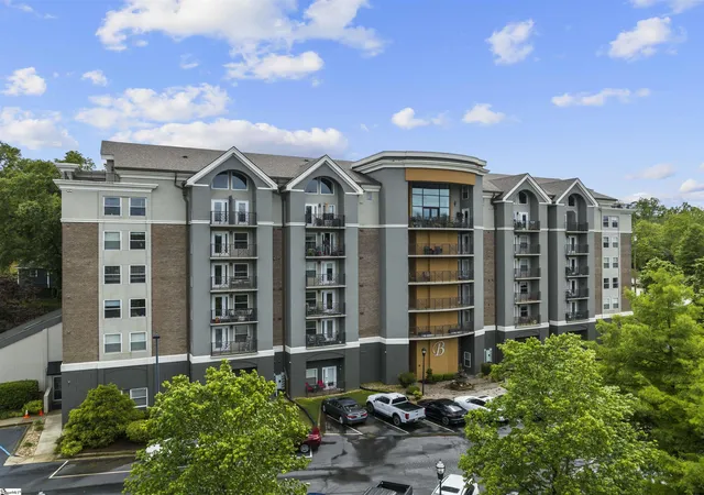 1001-s-church-st-unit-504-greenville-sc-29601/hzid_c1ebdff1