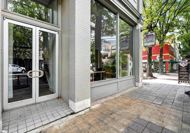 102-n-main-st-unit-g-greenville-sc-29601/hzid_5333e645