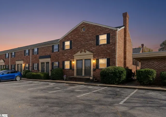 2530-e-north-st-unit-14-l-greenville-sc-29615/hzid_87de8be2
