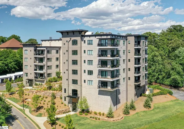 95-dr-david-c-francis-st-unit-108-greenville-sc-29601/hzid_2d907046