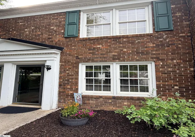 1-hartsville-dr-27-taylors-sc-29687/hzid_b2e86c3e