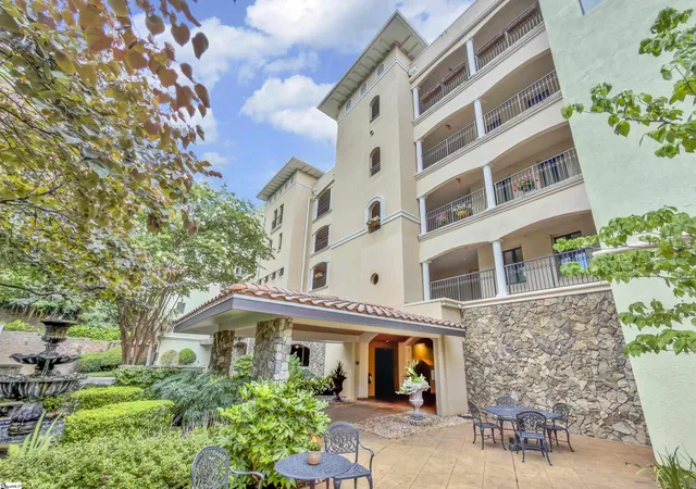 1209-e-washington-st-unit-101-greenville-sc-29601/hzid_5697f7b7