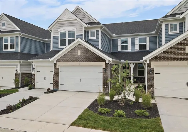 415-bandon-dunes-ct-12-202-lebanon-oh-45036/hzid_b5398776
