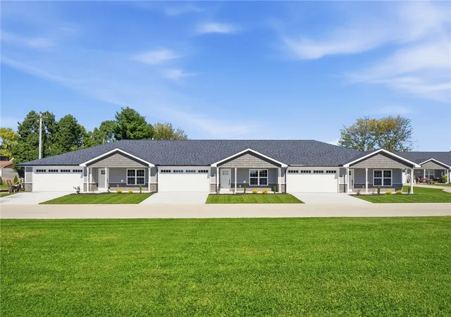 4534-w-ridgewood-rd-springfield-oh-45503/hzid_529da4b2
