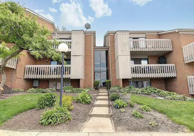 1122-eagle-feather-cir-d-west-carrollton-oh-45449/hzid_45f1e5a8