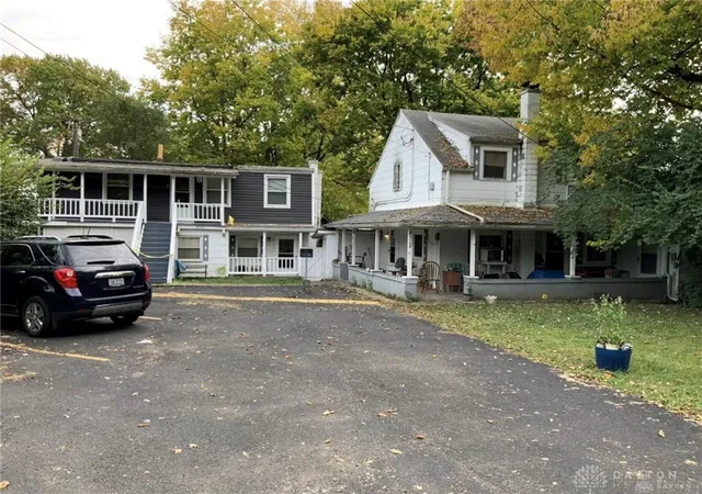 4518-woodland-hills-blvd-dayton-oh-45414/hzid_3f44d7ba