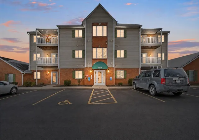 3408-n-bend-rd-3408-7-green-twp-oh-45239/hzid_fdf5180f