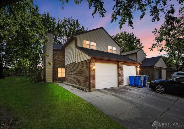 8209-schoolgate-dr-dayton-oh-45424/hzid_bc8af211