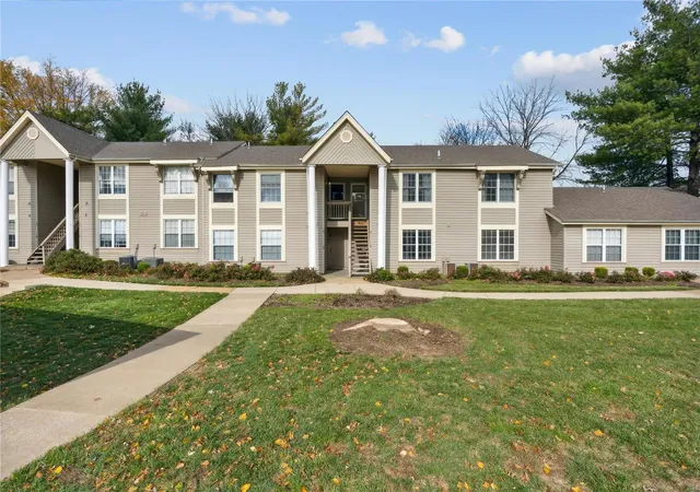 6-sugarwood-ct-4-st-peters-mo-63376/hzid_9742d5d7