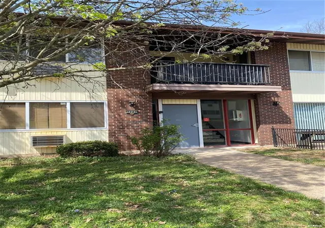7727-hazelcrest-dr-g-hazelwood-mo-63042/hzid_36c8213b
