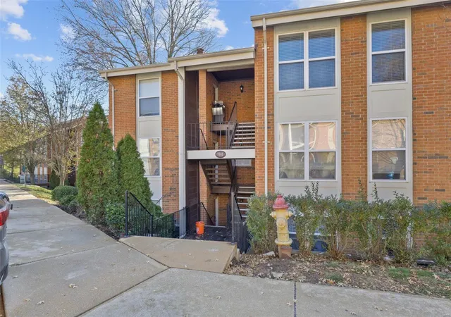 1948-greenglen-dr-302-st-louis-mo-63122/hzid_26d95dc9