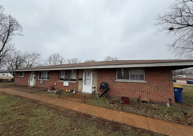 11224-liana-ln-24-26-st-ann-mo-63074/hzid_ddd840d9