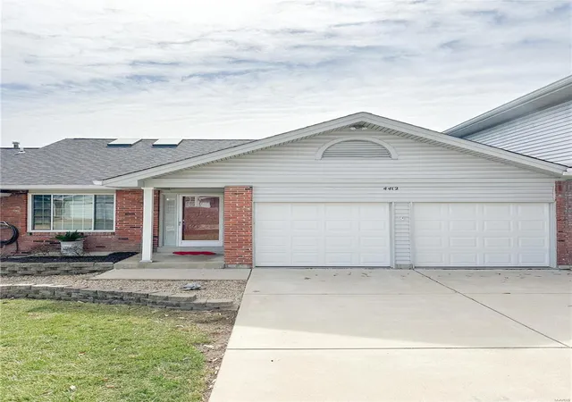 4412-stone-wood-ct-saint-louis-mo-63128/hzid_fac11aae