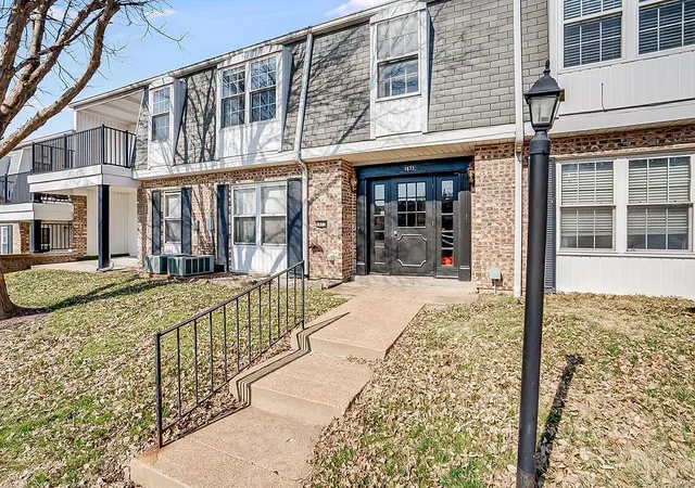 1673-herault-pl-e-st-louis-mo-63125/hzid_bdb37b38