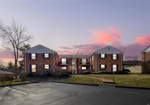 13419-land-o-woods-dr-6-st-louis-mo-63141/hzid_7d976c13