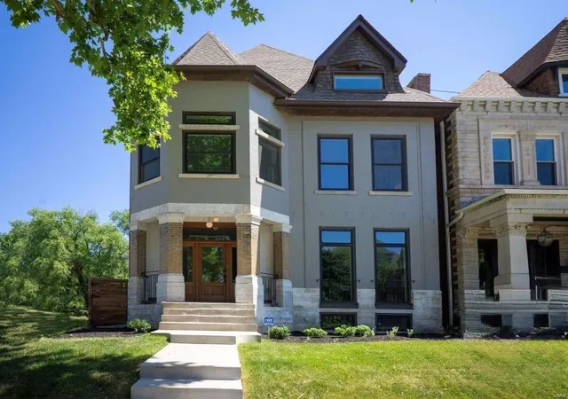 Townhouse