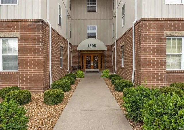 1505-s-old-hwy-94-405-saint-charles-mo-63303/hzid_04593380