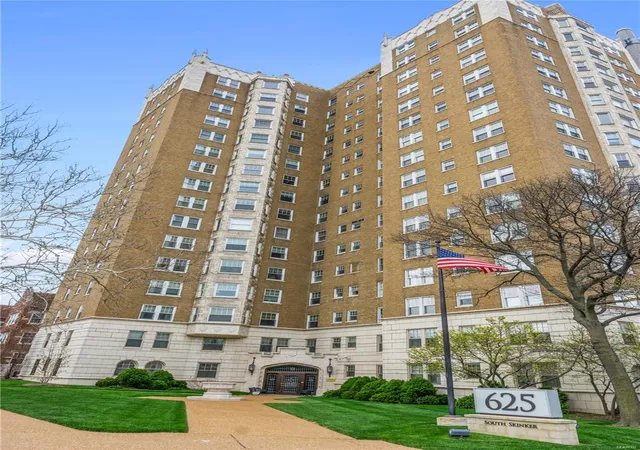625-s-skinker-blvd-601-saint-louis-mo-63105/hzid_8f41242a