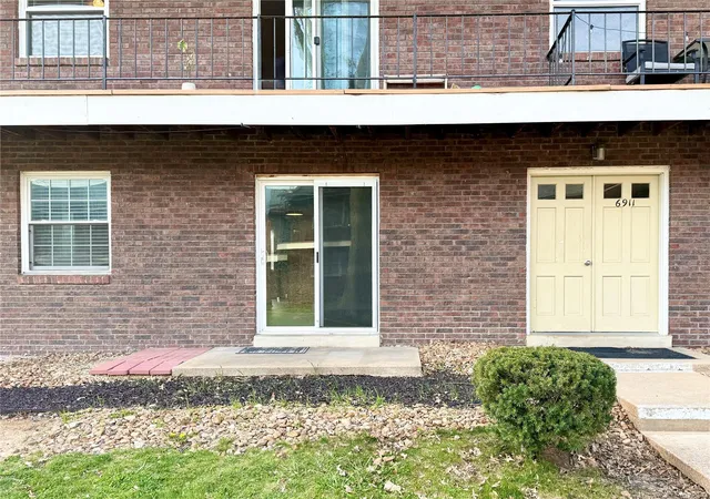 6911-colonial-woods-dr-5-saint-louis-mo-63129/hzid_7fcd8a2f