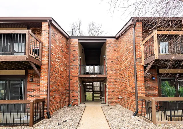 6824-cottage-grove-ln-h-st-louis-mo-63129/hzid_c6a55c03