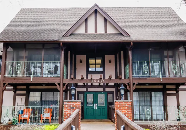 1440-heritage-landing-111-st-charles-mo-63303/hzid_aaa6c82b