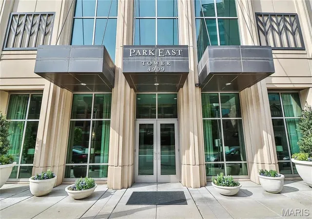 4909-laclede-ave-1404-st-louis-mo-63108/hzid_8177529f