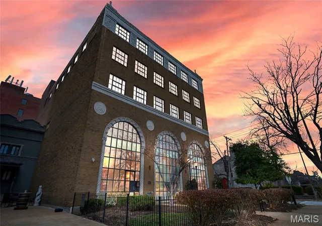 4901-washington-blvd-4b-st-louis-mo-63108/hzid_5e840a44