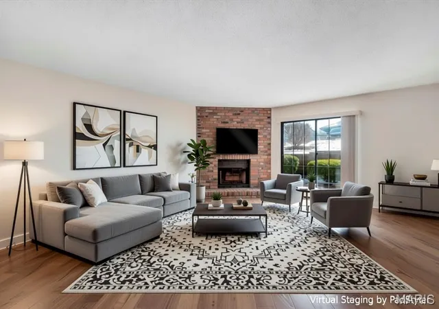 1436-heritage-landing-108-st-charles-mo-63303/hzid_38e29d28
