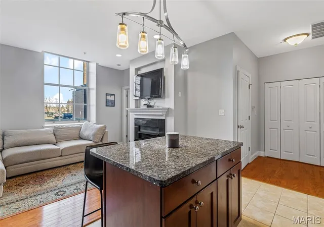 1515-lafayette-ave-109-st-louis-mo-63104/hzid_f5f69210