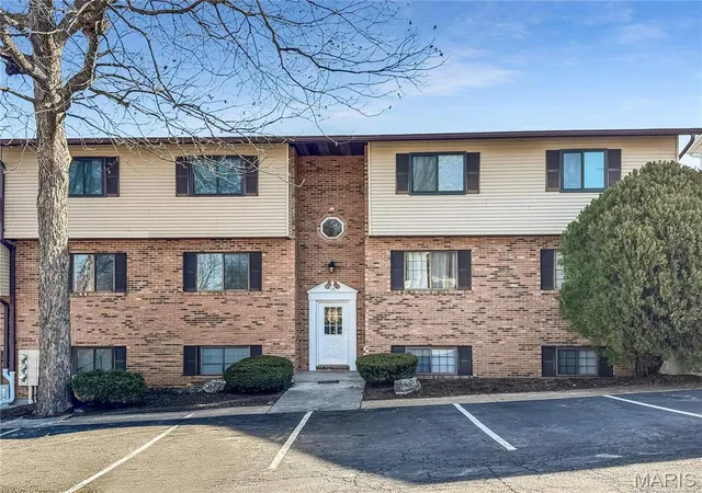 15-village-west-ct-302-washington-mo-63090/hzid_4e50f2c9
