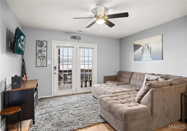 160-tara-rd-901-lake-ozark-mo-65049/hzid_15d3665e