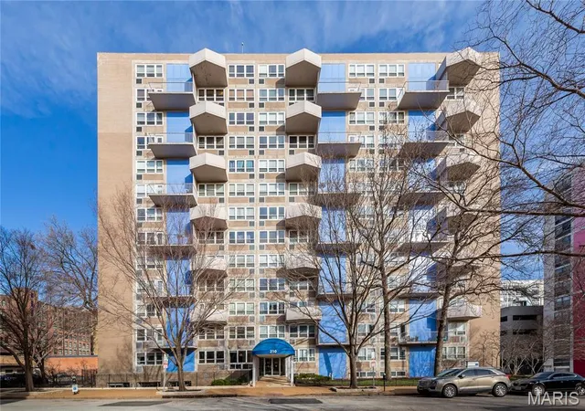 210-n-17th-st-1011-st-louis-mo-63103/hzid_d197273d