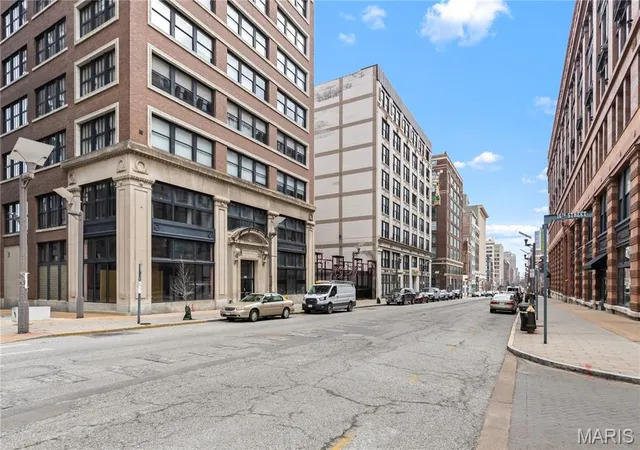 1619-washington-ave-704-st-louis-mo-63103/hzid_40c3d3da