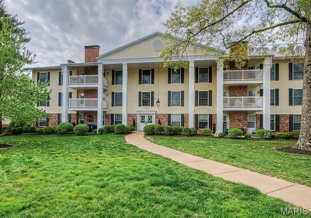 1512-bedford-forge-ct-11-chesterfield-mo-63017/hzid_6a2587d8
