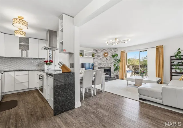 1217-mangrove-ln-5-saint-louis-mo-63125/hzid_c3dc1fb9