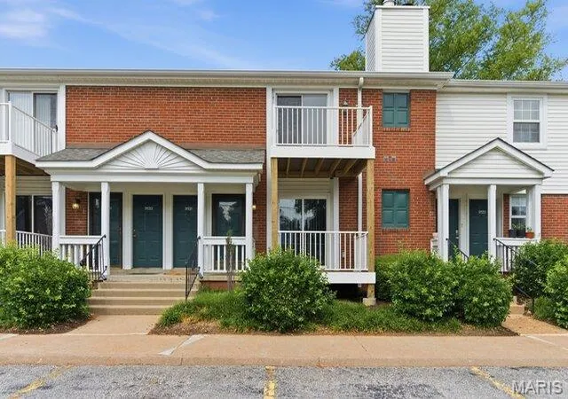 9129-wrenwood-ln-saint-louis-mo-63144/hzid_b9dac5af