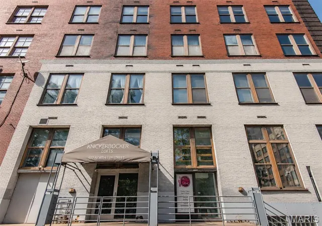 507-n-13th-st-306-st-louis-mo-63103/hzid_2b2b79f2
