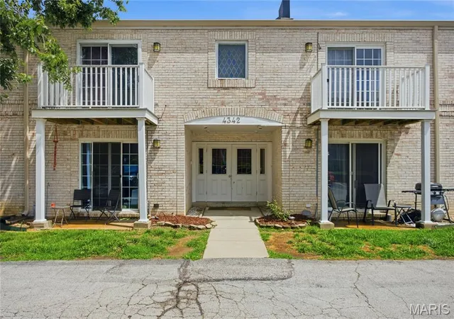 4342-forest-de-ville-dr-c-oakville-mo-63129/hzid_00962f4d