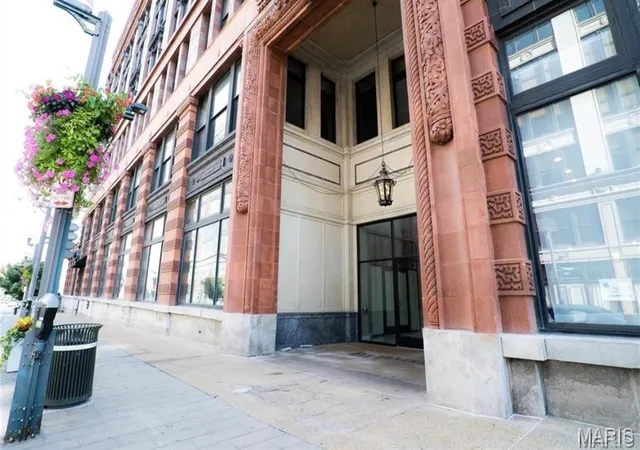 1520-washington-ave-r417-saint-louis-mo-63103/hzid_8e979be8