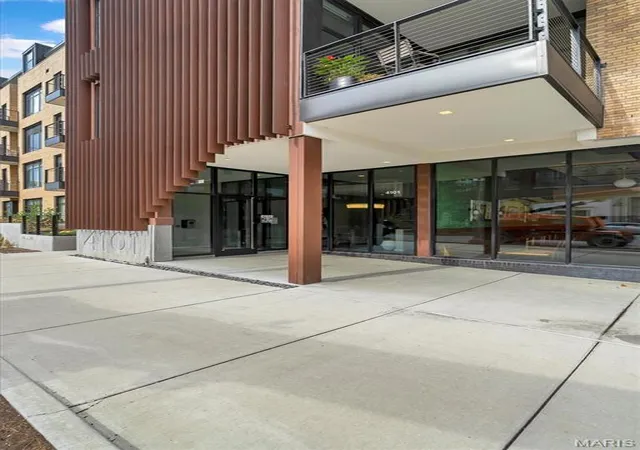 4101-laclede-ave-202-st-louis-mo-63108/hzid_6c07aacf