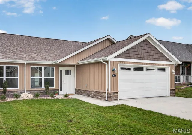40-auburn-ct-b-highland-il-62249/hzid_db6c5fa0